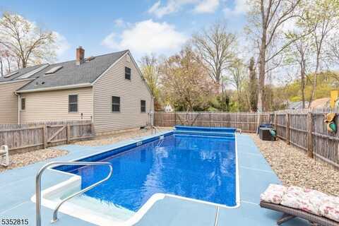1 Edgar Ave, Brick, NJ 08812