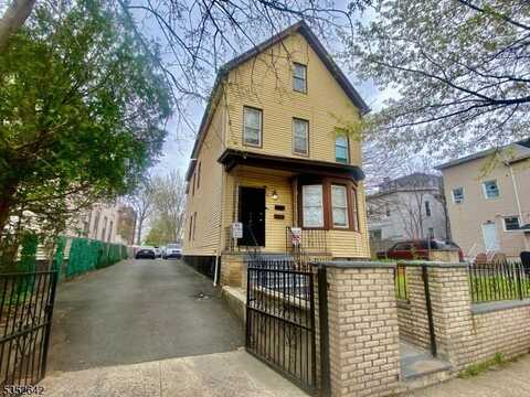 undefined, Elizabeth, NJ 07201