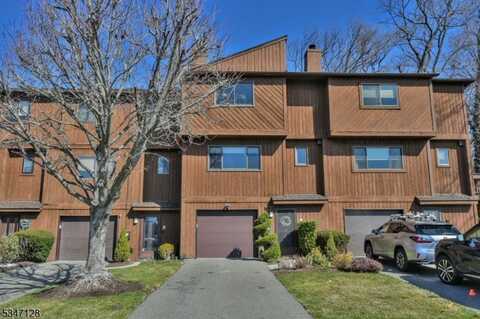64 Alana Dr, Hawthorne, NJ 07506