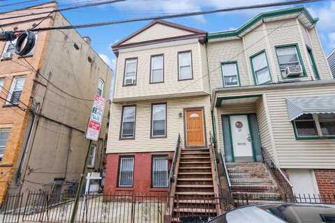 23 VROOM ST, JC, Journal Square, NJ 07306