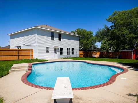 920 Kendall Drive, Arlington, TX 76001