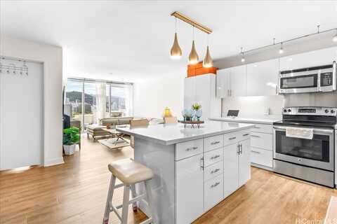 888 Kapiolani Boulevard, Honolulu, HI 96813
