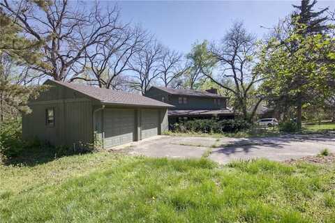 2729 Stratford Road, Lawrence, KS 66049