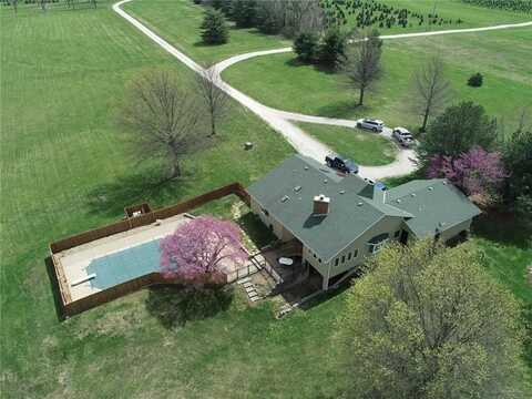 8820 W 247th Street, Louisburg, KS 66053