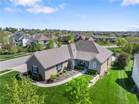 9501 W 162nd Street W, Stilwell, KS 66085