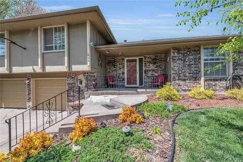 844 NW 69TH Place, Kansas City, MO 64118