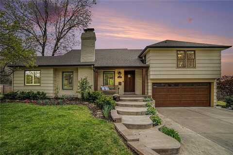 4402 Homestead Drive, Prairie Village, KS 66208
