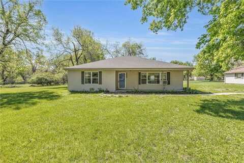 5211 E 141 Street, Grandview, MO 64030