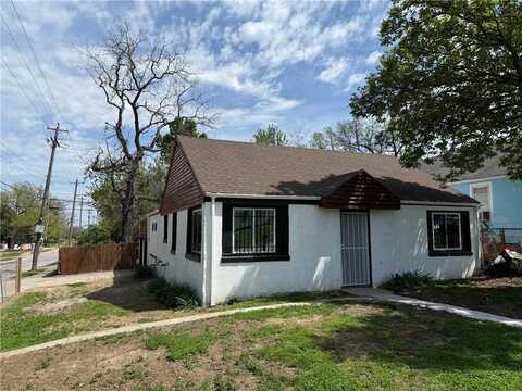 4301 Norton Avenue, Kansas City, MO 64130