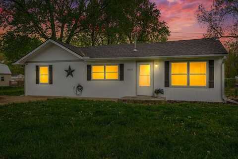 13012 E 99th Street, Kansas City, MO 64138