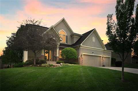 2701 NW Olmstead Drive, Lees Summit, MO 64081