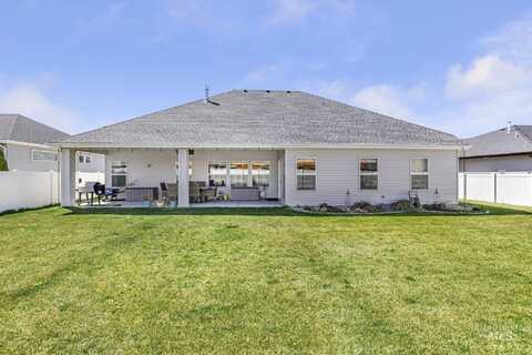 781 Midnight Sun Loop, Twin Falls, ID 83301
