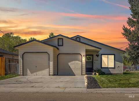 1303 S Elder St, Nampa, ID 83686