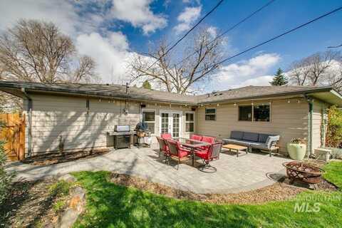 4809 W Greenbrier Drive, Boise, ID 83705