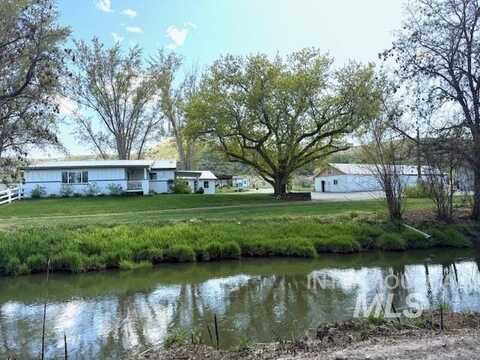 9721 Bill Burns Rd, Emmett, ID 83617