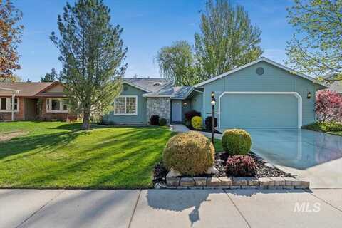 5710 N Oasis Dr, Garden City, ID 83714
