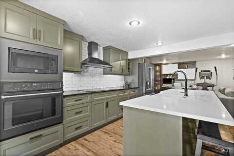 525 Park Ave, Lewiston, ID 83501