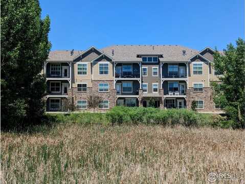 4612 Hahns Peak Dr, Loveland, CO 80538