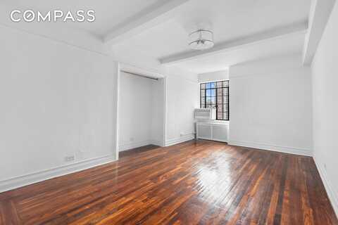 5 Tudor City Place, New York, NY 10017