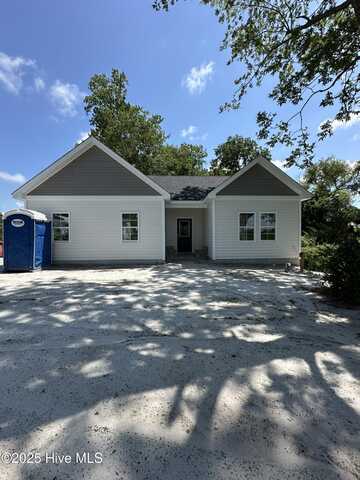 260 Drummer Kellum Road, Jacksonville, NC 28546