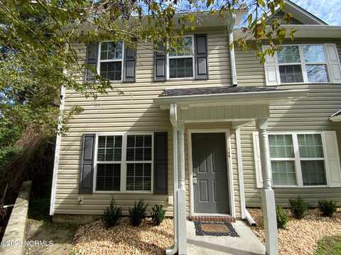 140 Greenford Place, Jacksonville, NC 28540