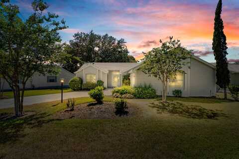 508 Alcazar Ct, The Villages, FL 32159
