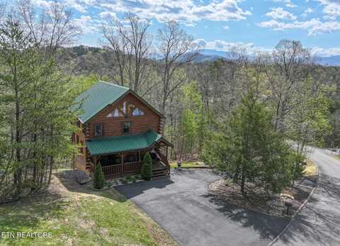 1420 Zachary Thomas Lane, Pigeon Forge, TN 37876