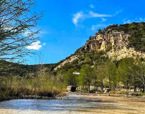 Rio Medina Rd, Medina, TX 78055