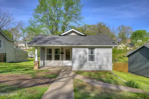 918 Hearrell Street, Neosho, MO 64850
