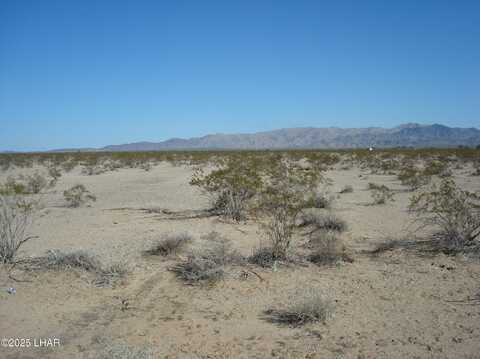 35201 W Boundary, Bouse, AZ 85325