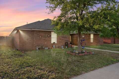 308 N Clinton Avenue, Lubbock, TX 79416
