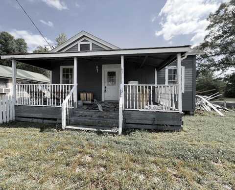 308 Front St, Century, FL 32535