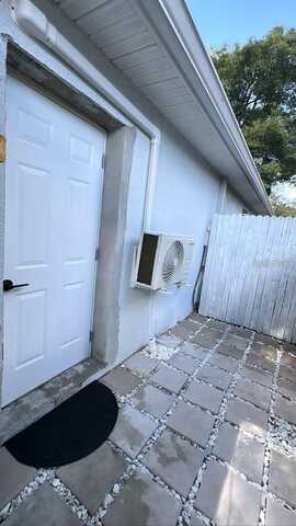 3004 E MCBERRY STREET, TAMPA, FL 33610