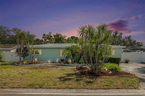 736 85TH AVENUE N, Saint Petersburg, FL 33702