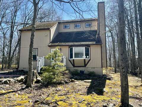 5119 Iroquois Street, Tobyhanna, PA 18466