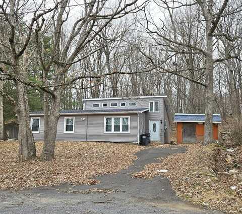 110 Center Avenue, Mount Pocono, PA 18344