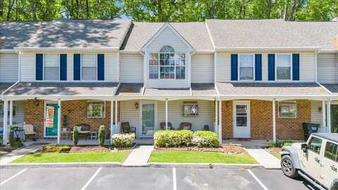18 Jefferson Village Drive, Forest, VA 24551