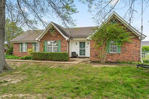 56 SQUIRE'S GROVE, Atoka, TN 38004