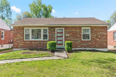 8308 Fullerton Avenue, Saint Louis, MO 63132