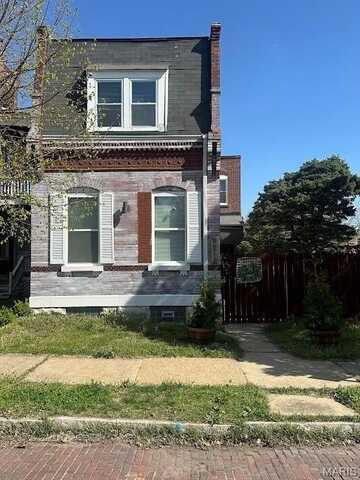 2913 Gasconade Street, Saint Louis, MO 63118