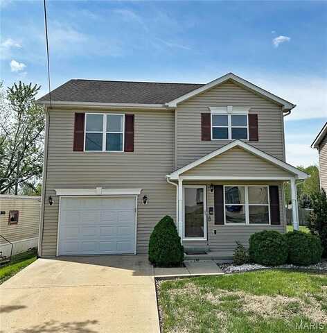 310 W State St, Mascoutah, IL 62258