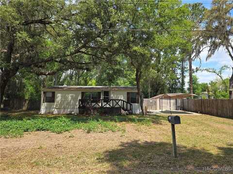 8009 E Peacock Lane, Floral City, FL 34436