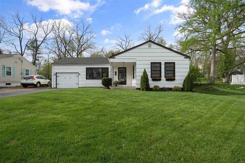 506 Bacon Avenue, Webster Groves, MO 63119
