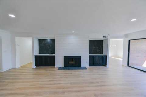 590 Sarah Lane, Saint Louis, MO 63141
