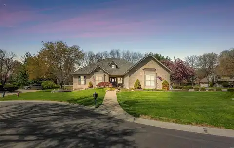8 Bronte Ct., Glen Carbon, IL 62034