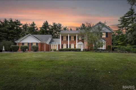 2233 Kehrsglen Court, Chesterfield, MO 63005