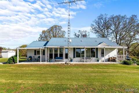 2675 N Service Road W, Saint Clair, MO 63077