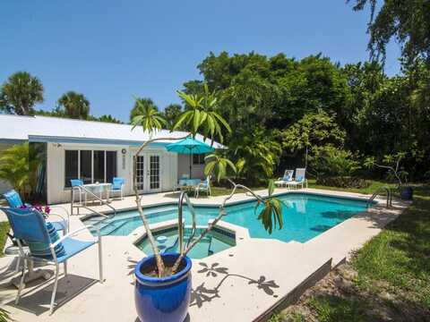 1545 Pelican Lane, Vero Beach, FL 32963
