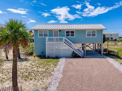 724 E Pine Ave, St. George Island, FL 32328