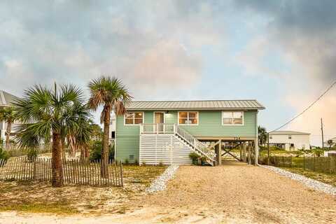 724 E Pine Ave, St. George Island, FL 32328